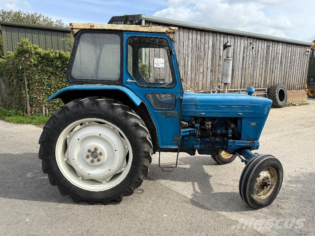 Ford 4600 트랙터