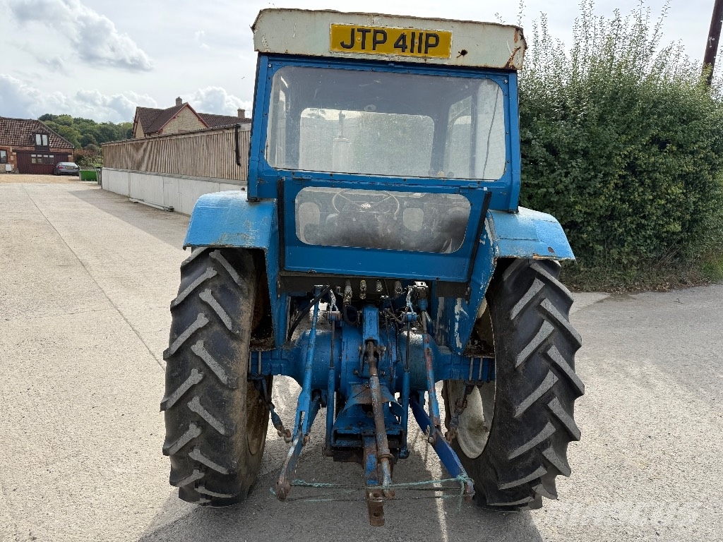 Ford 4600 트랙터