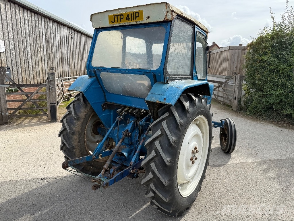 Ford 4600 트랙터