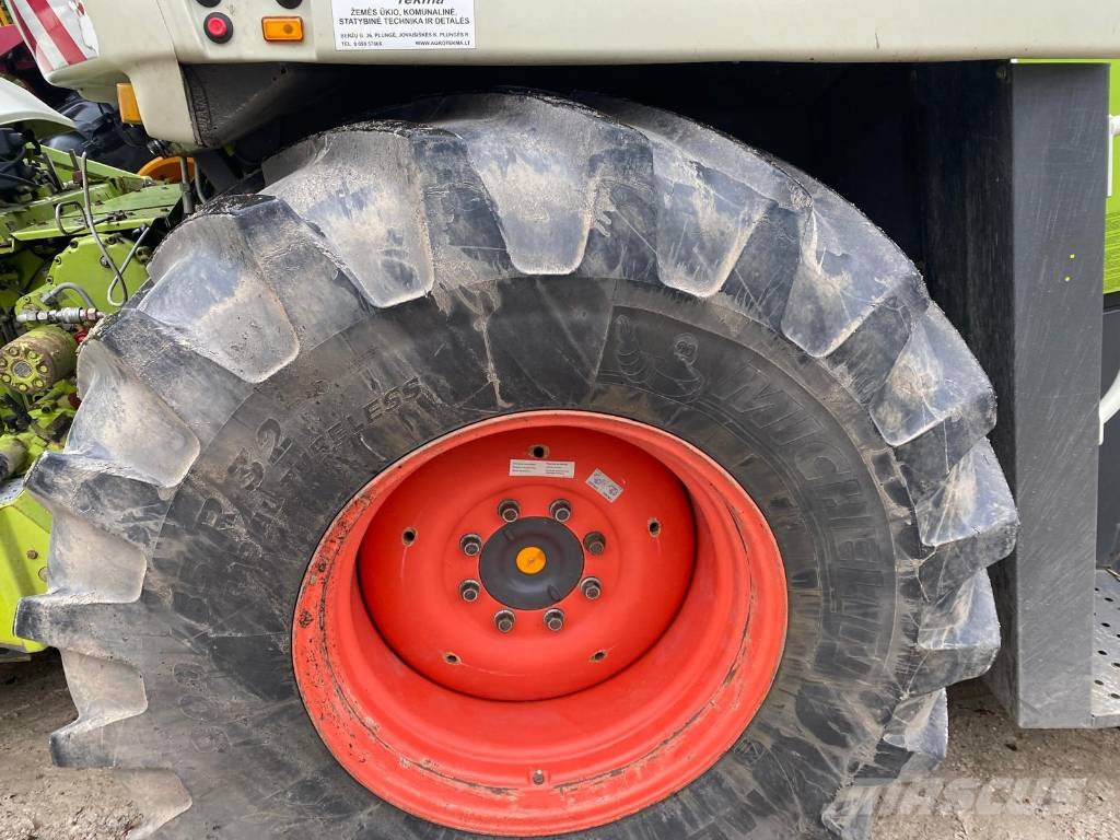 CLAAS Jaguar 870 Speedstar Кормозбиральні комбайни