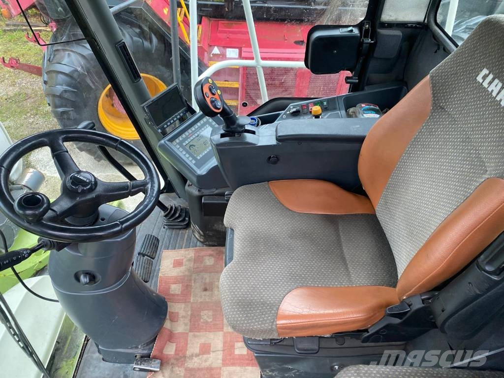 CLAAS Jaguar 870 Speedstar Кормозбиральні комбайни