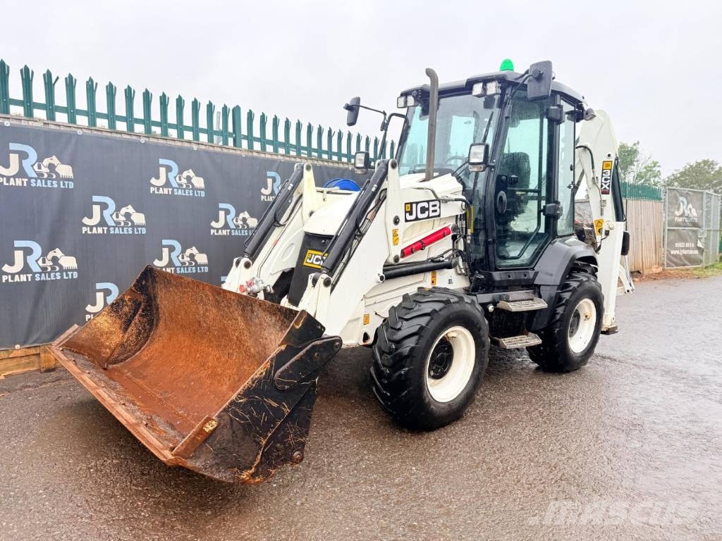 JCB 3 CX Backhoe loaders