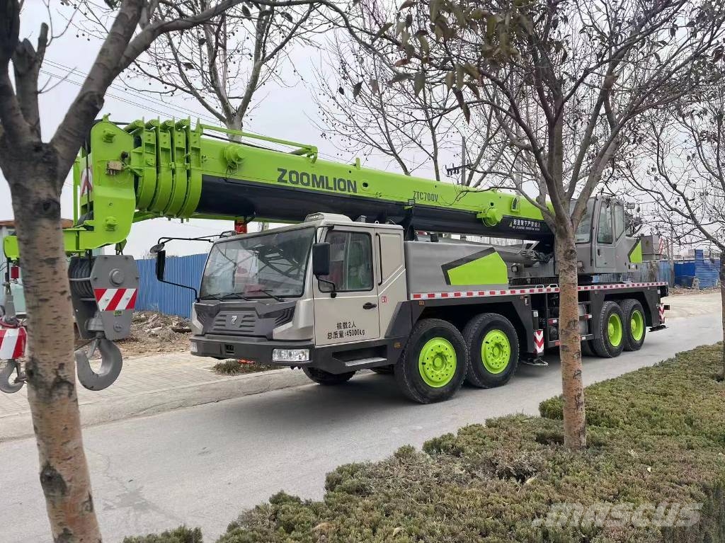 Zoomlion ZTC 700 V Terepdaruk