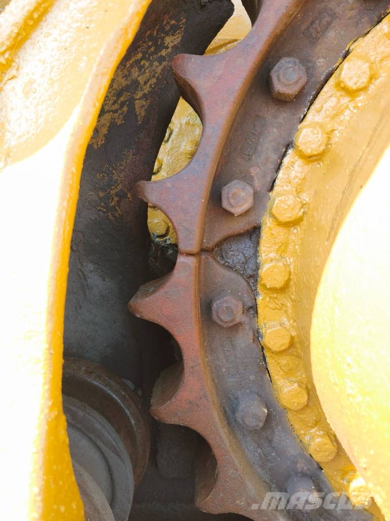 CAT 973 D Φορτωτές με ερπύστριες