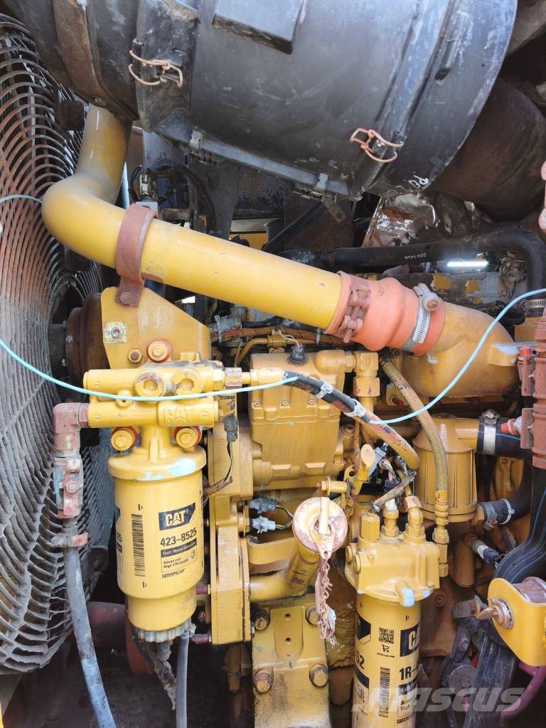 CAT 973 D Φορτωτές με ερπύστριες