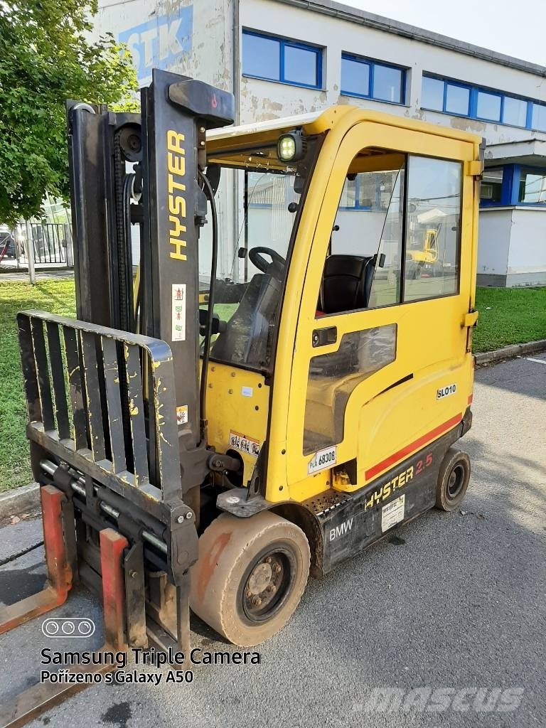 Hyster J2.0XN Electric forklifts
