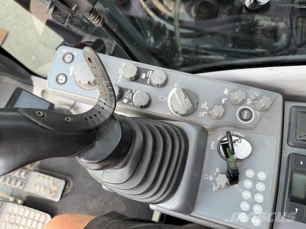 Hitachi ZX250LC-6 履帶式 挖土機/掘鑿機/挖掘機