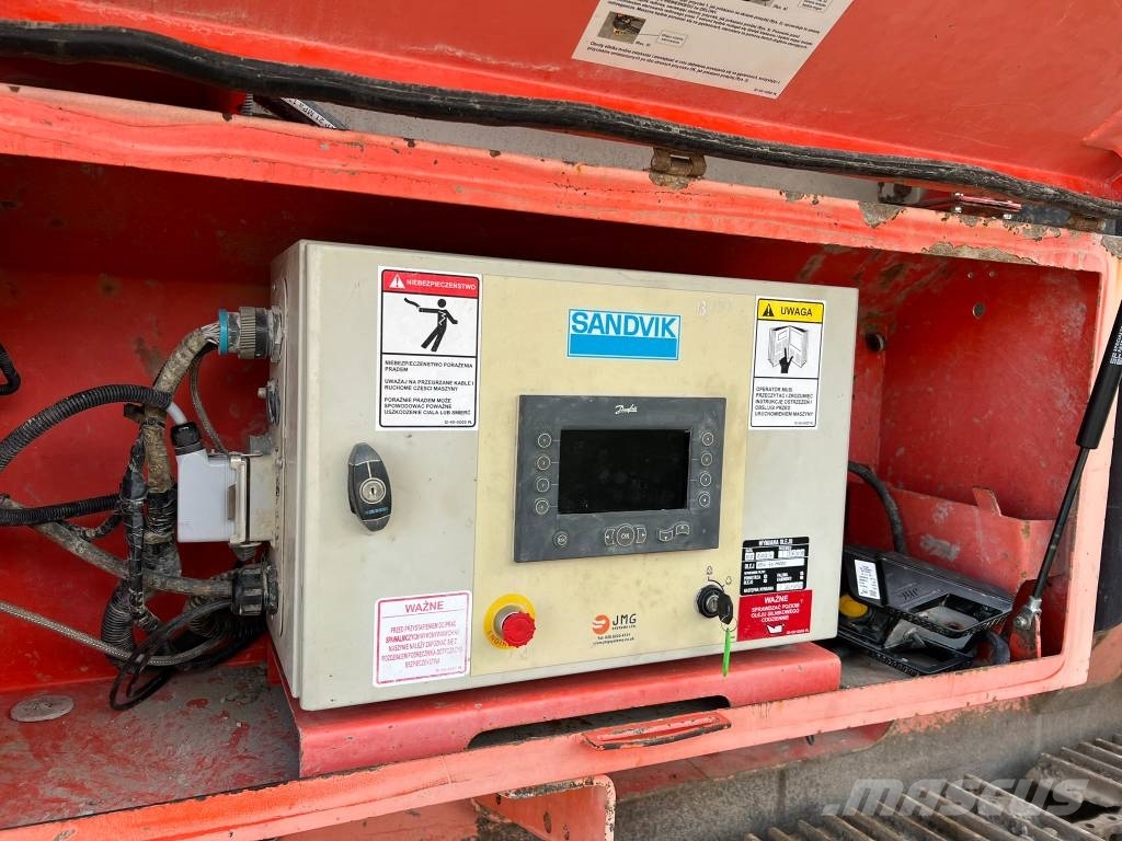 Sandvik QH 330 Mobile Brecher