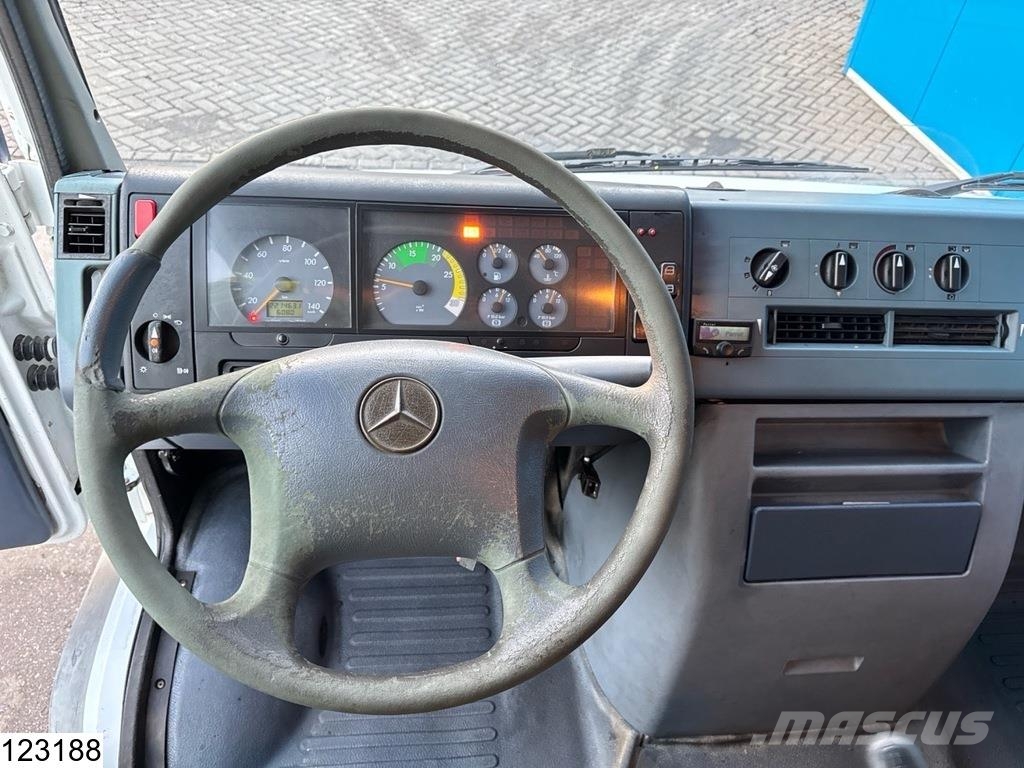 Mercedes-Benz 815 EURO 3, Manual transmission, Steel suspension 貨箱式卡車
