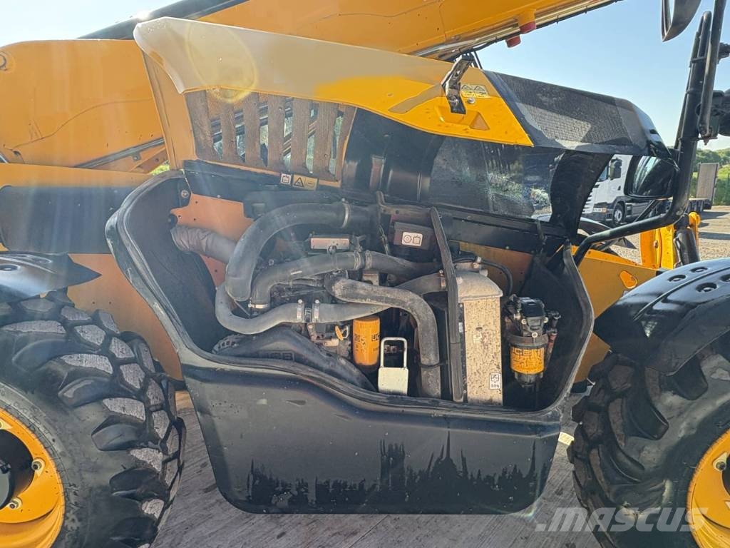 JCB 540-140 Teleskopiniai krautuvai