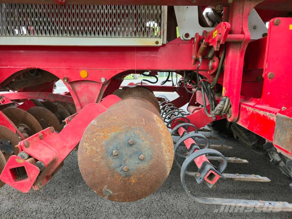 Pöttinger C6 Mechanické sejačky