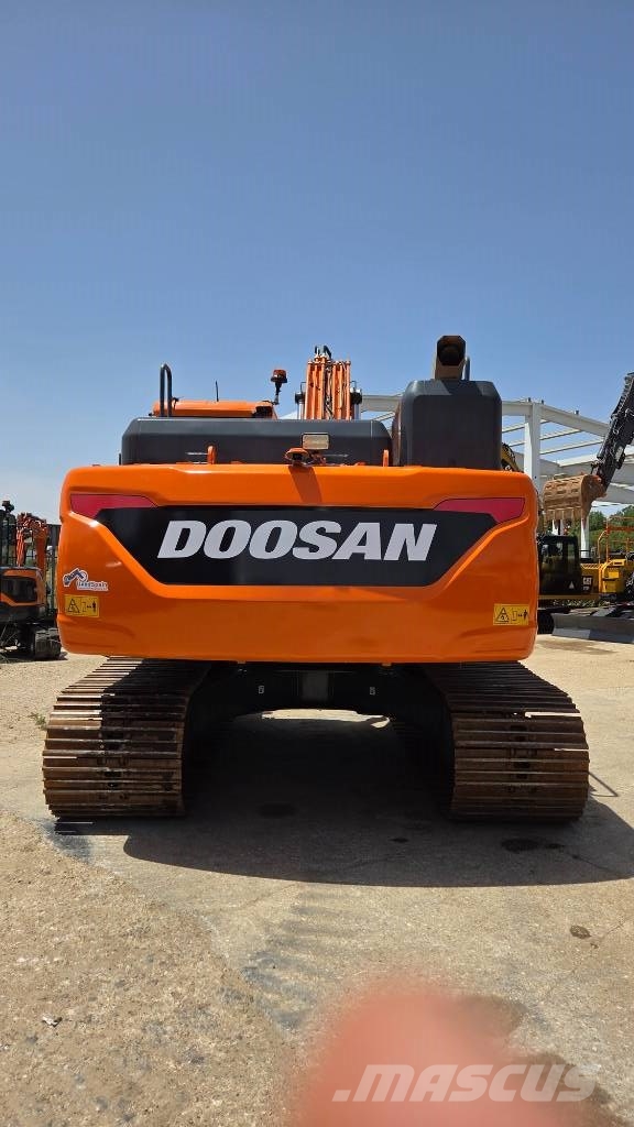 Doosan DX 225 LC 大型油圧ショベル12t以上（パワーショベル・ユンボ）