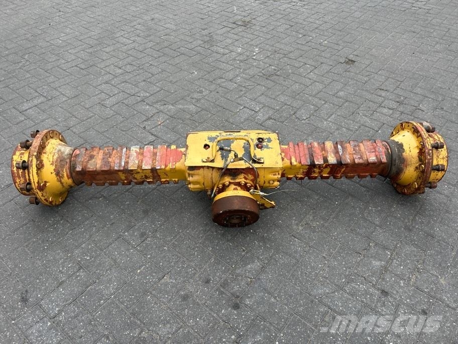 Schaeff SKS661-Clark-Hurth-Axle/Achse/As Axles