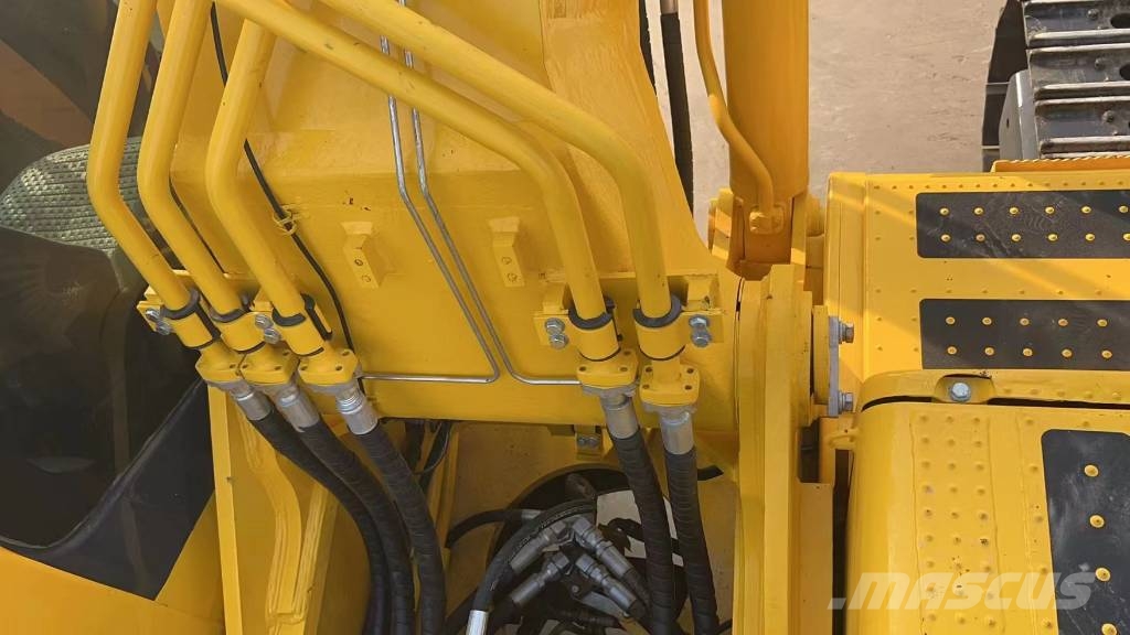 Komatsu PC 400 LC Midi bagri 7t – 12t