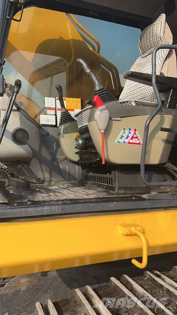 Komatsu PC 400 LC Midi bagri 7t – 12t
