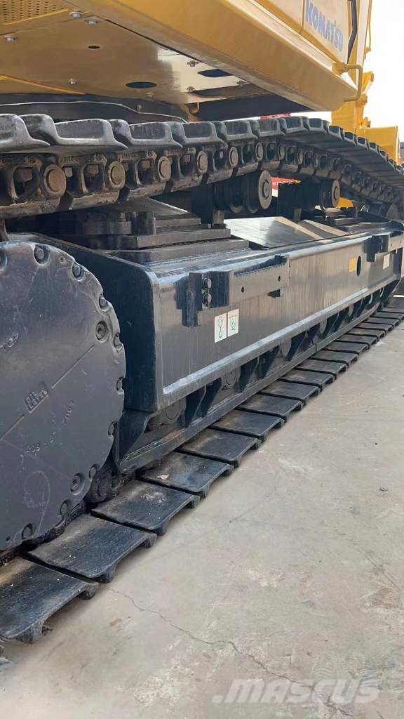 Komatsu PC 400 LC Midi bagri 7t – 12t