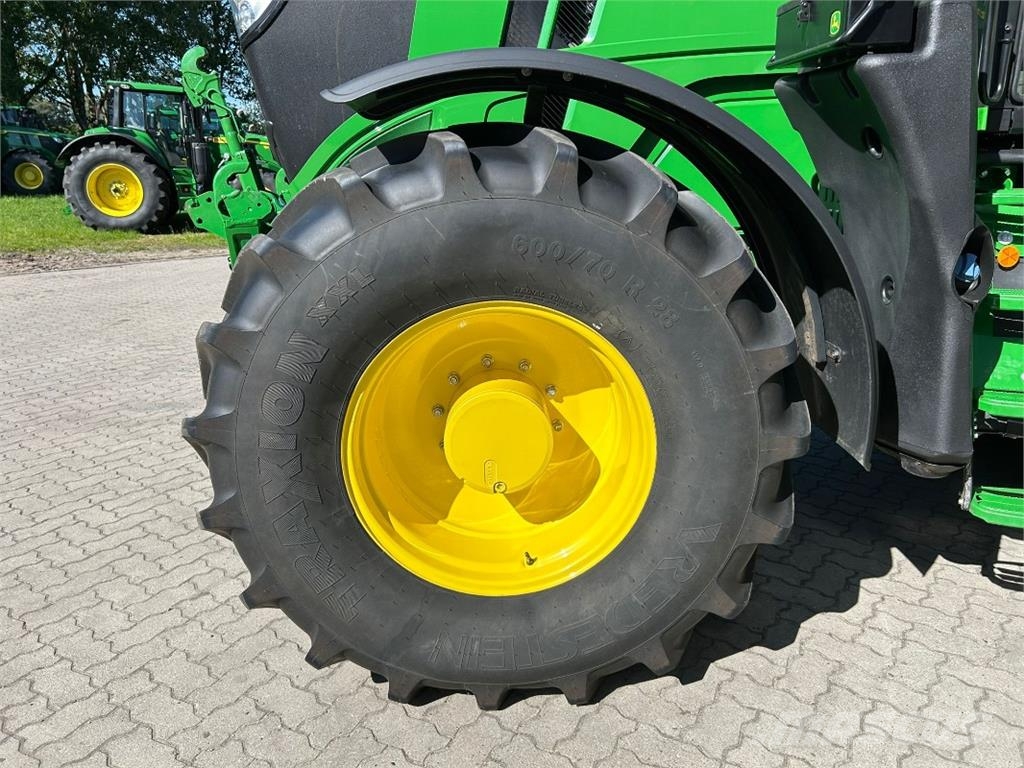 John Deere 6M 200 **MIETRÜCKLÄUFER** Traktorji