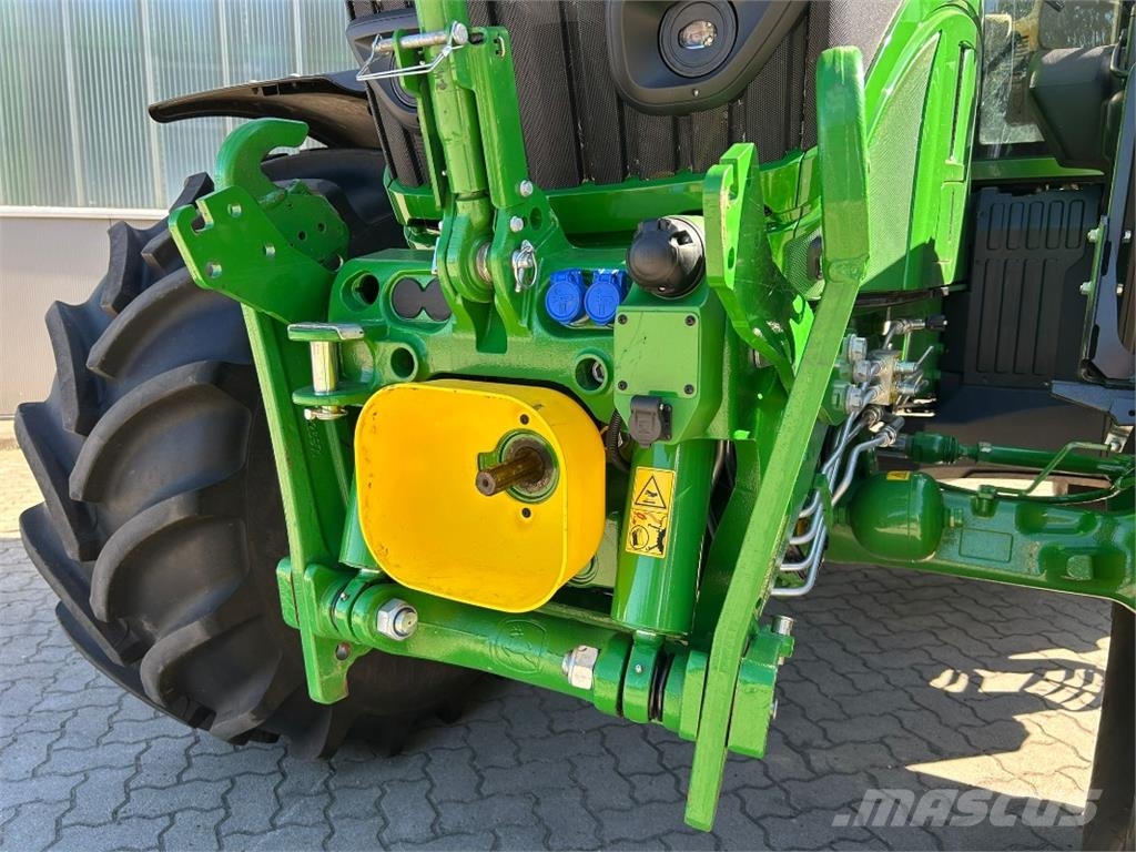John Deere 6M 200 **MIETRÜCKLÄUFER** Traktorji