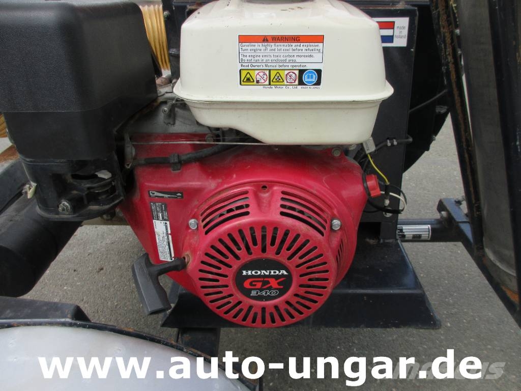 Trilo SU 40 B Truckloader Vacuum Sweeper mobiler Laubsau Manutenzione verde e strade – Altro