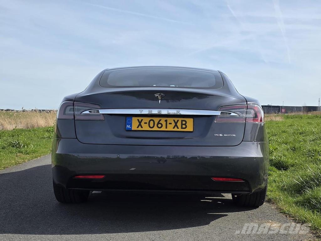 Tesla Model S - P100 - Long Range Carros