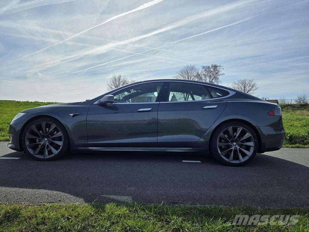 Tesla Model S - P100 - Long Range Carros