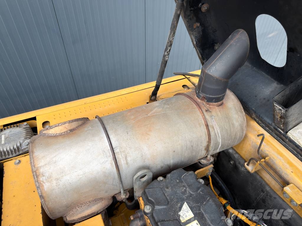 CAT 336D L Pelle sur chenilles