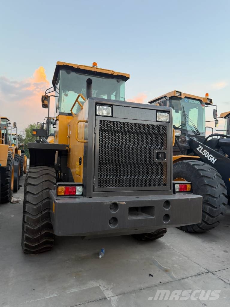 SDLG LG 936 L Plenty of wheel loaders in stock Incarcator pe pneuri