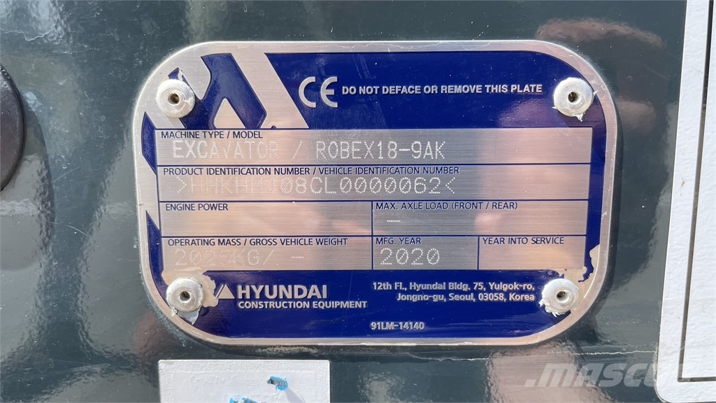 Hyundai R18-9AK Mini bagri <7t