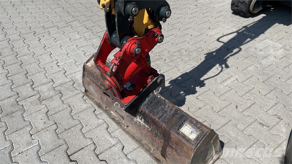 Hyundai R18-9AK Mini bagri <7t