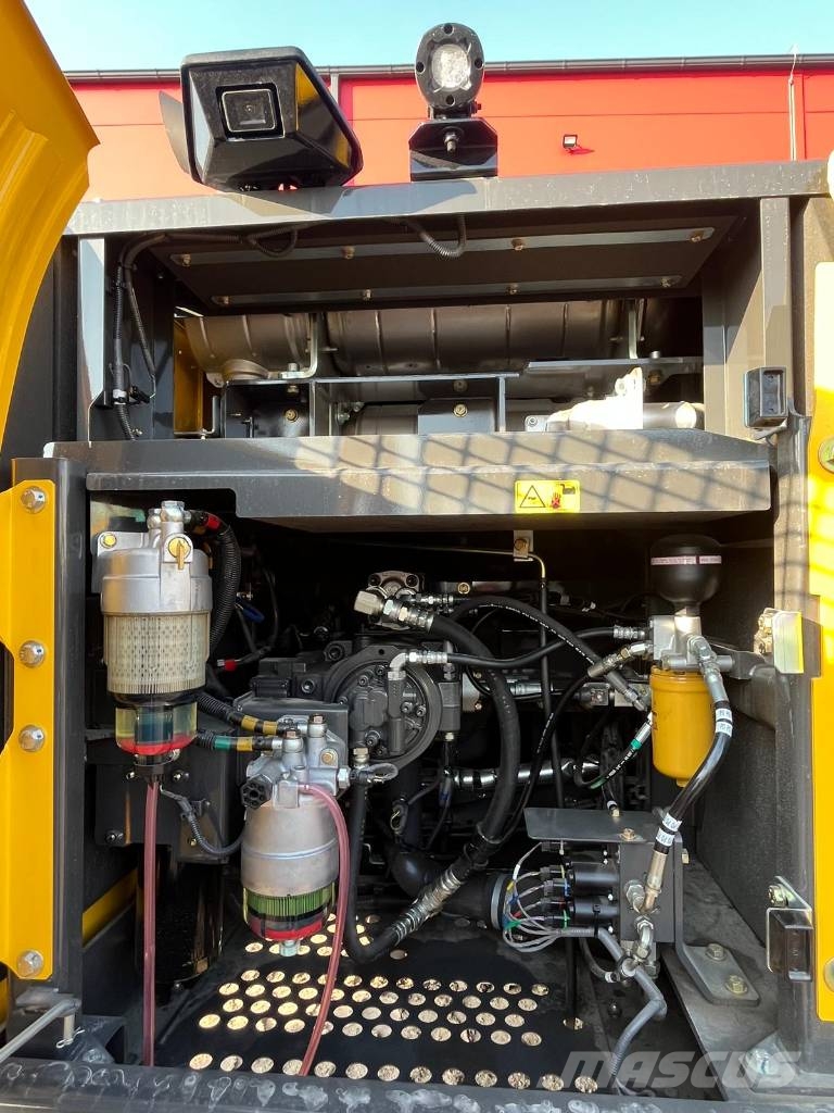 Sumitomo SH220LC-7 Pásové rýpadlá