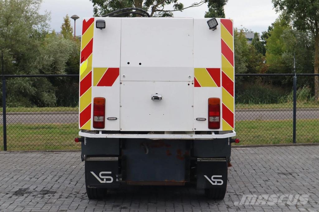 Aebi MFH 5000 | FRONT BRUSH | 1.000 L TANK | SWEEPER كناسات