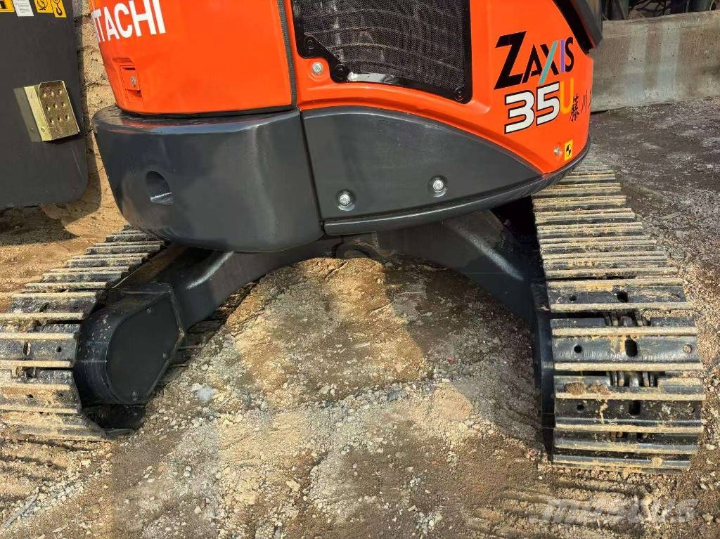 Hitachi ZX 35 U Mini bagri <7t