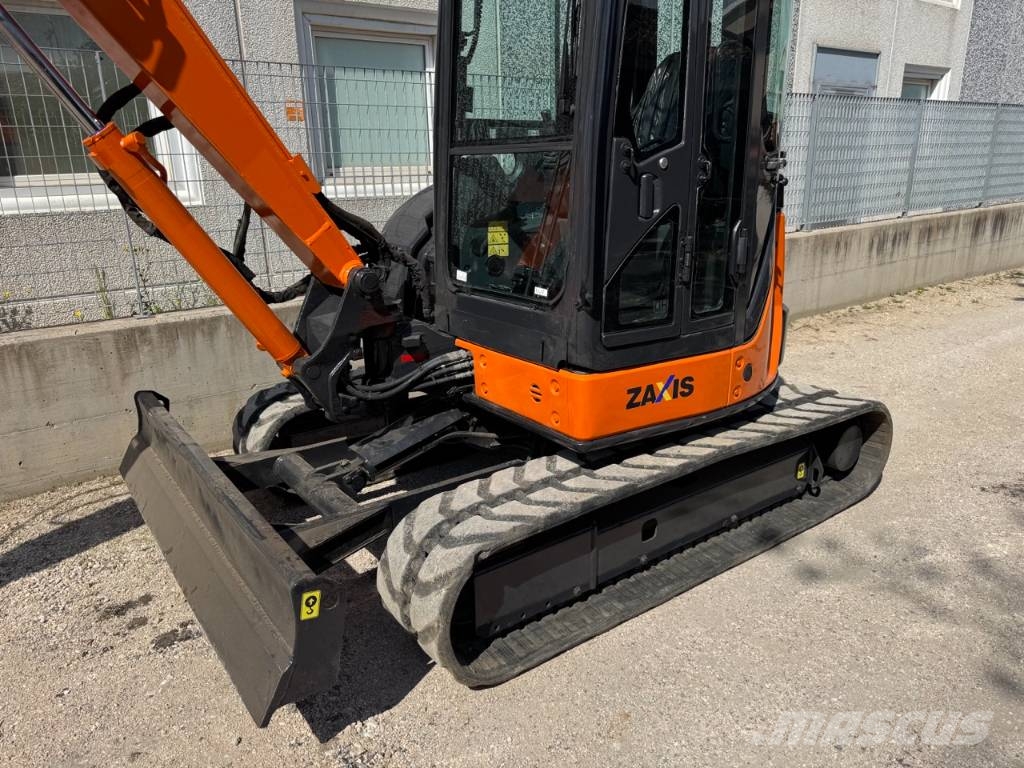 Hitachi ZX 40 U-2 CLR Міні-екскаватори < 7т
