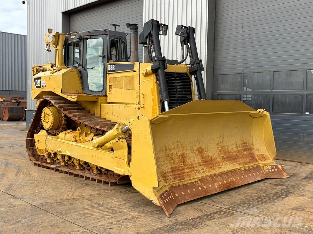 CAT D8R Pásové dozery