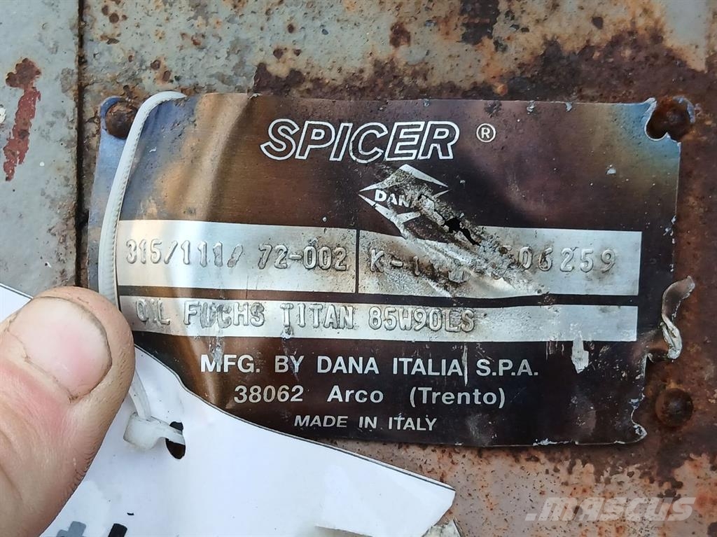 Atlas AR65-Dana Spicer 315/111/72-Axle/Achse/As Akselit