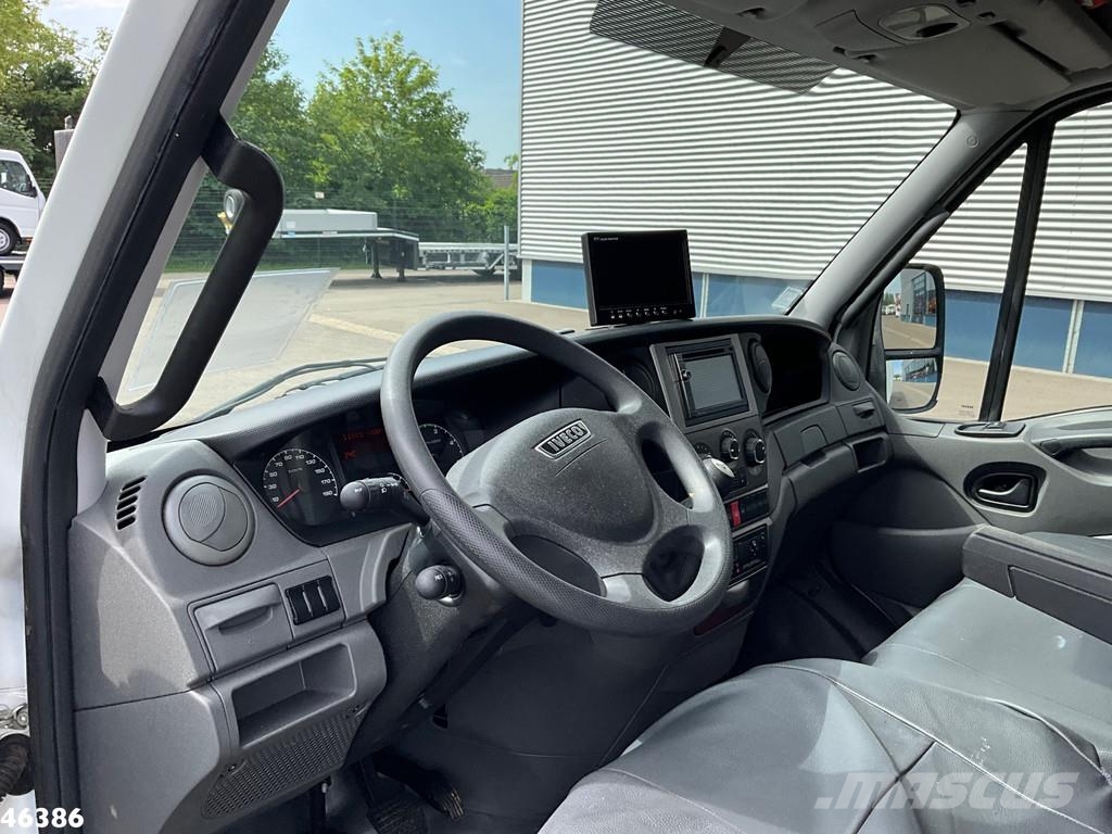 Iveco Daily 70C17 DHollandia laadklep Just 6.870 km! Bakwagens met gesloten opbouw