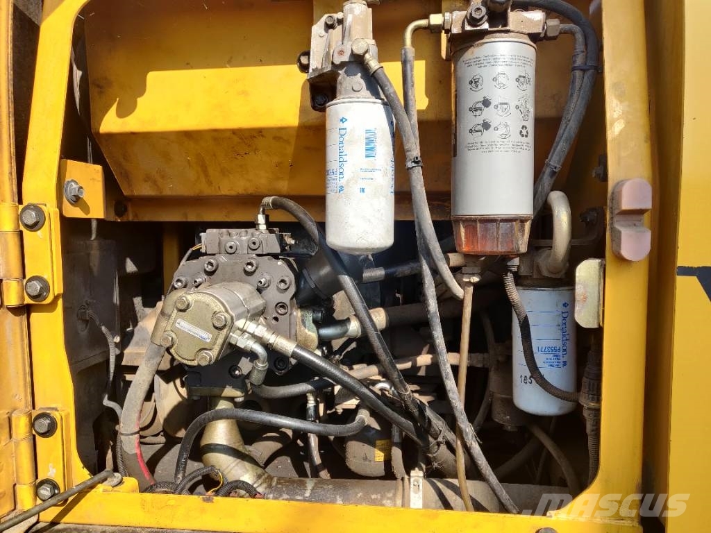 Volvo EW 140 C Колісні екскаватори