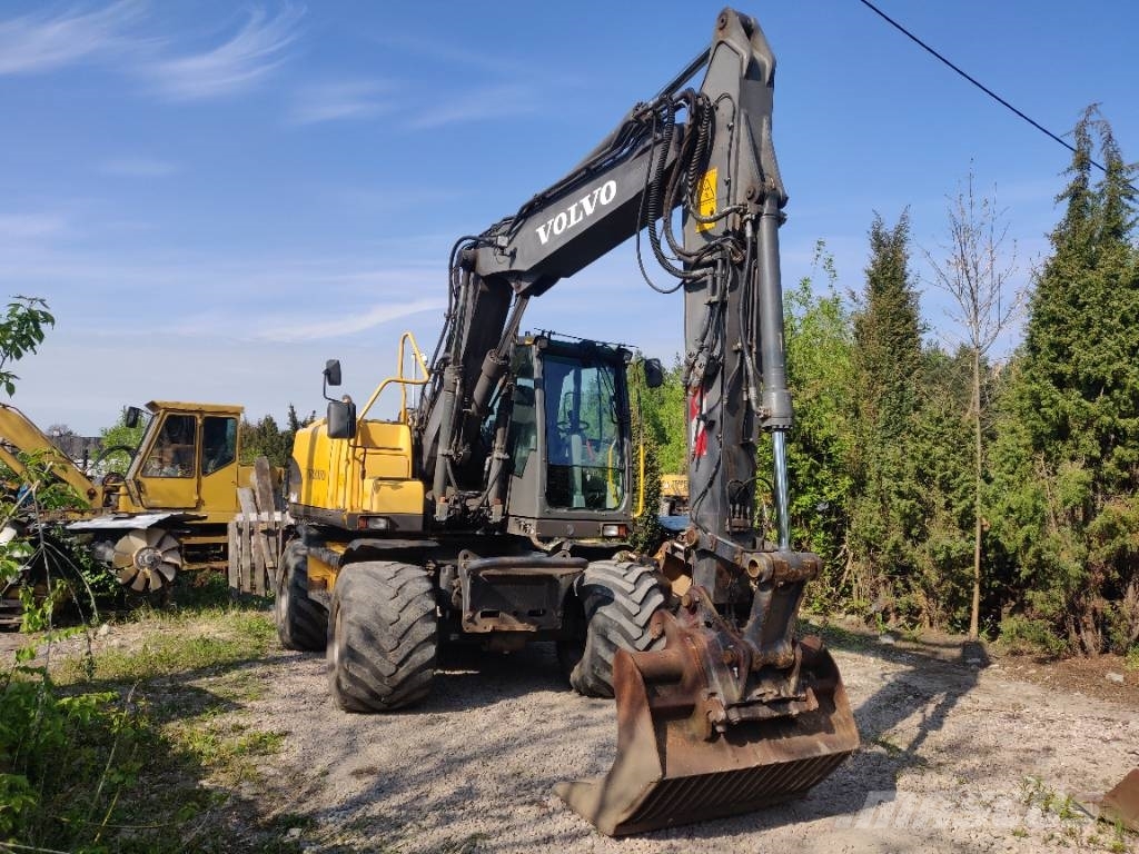 Volvo EW 140 C Колісні екскаватори