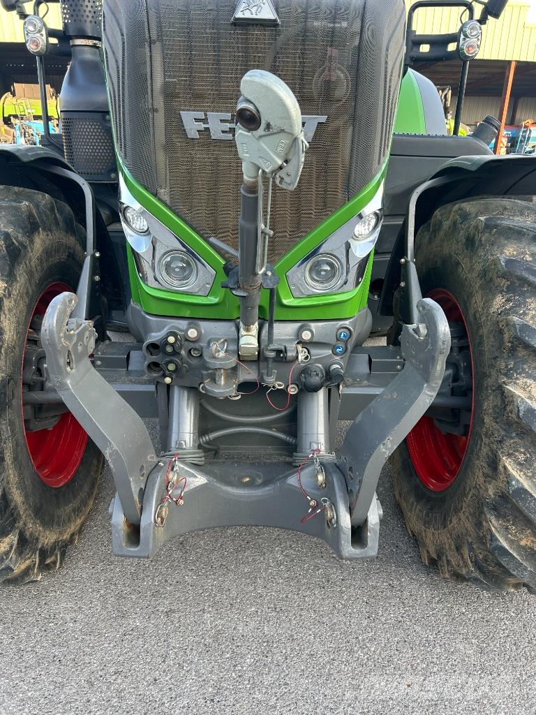 Fendt 828 VARIO PROFI + Traktorer