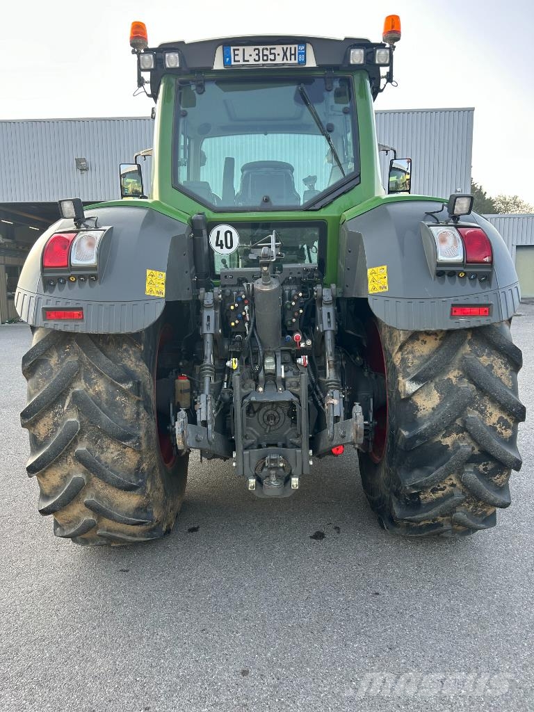 Fendt 828 VARIO PROFI + Traktorer