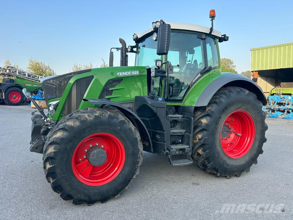 Fendt 828 VARIO PROFI + Tractores