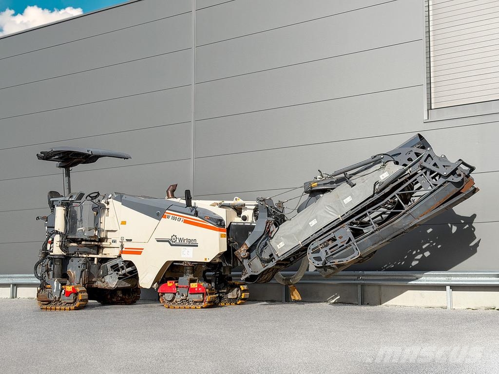 Wirtgen W 100 CFI Asphaltfräsen