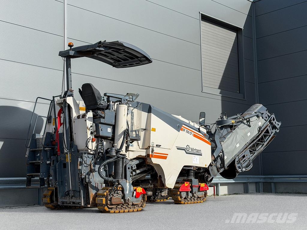 Wirtgen W 100 CFI Asphaltfräsen