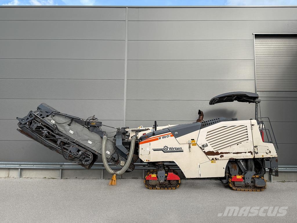 Wirtgen W 100 CFI Asphaltfräsen