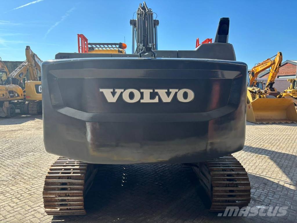 Volvo EC 300 EL Гусеничные экскаваторы
