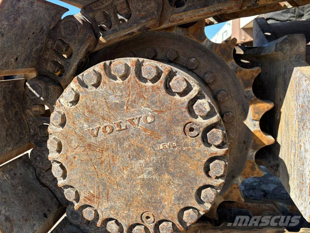 Volvo EC 300 EL Гусеничные экскаваторы