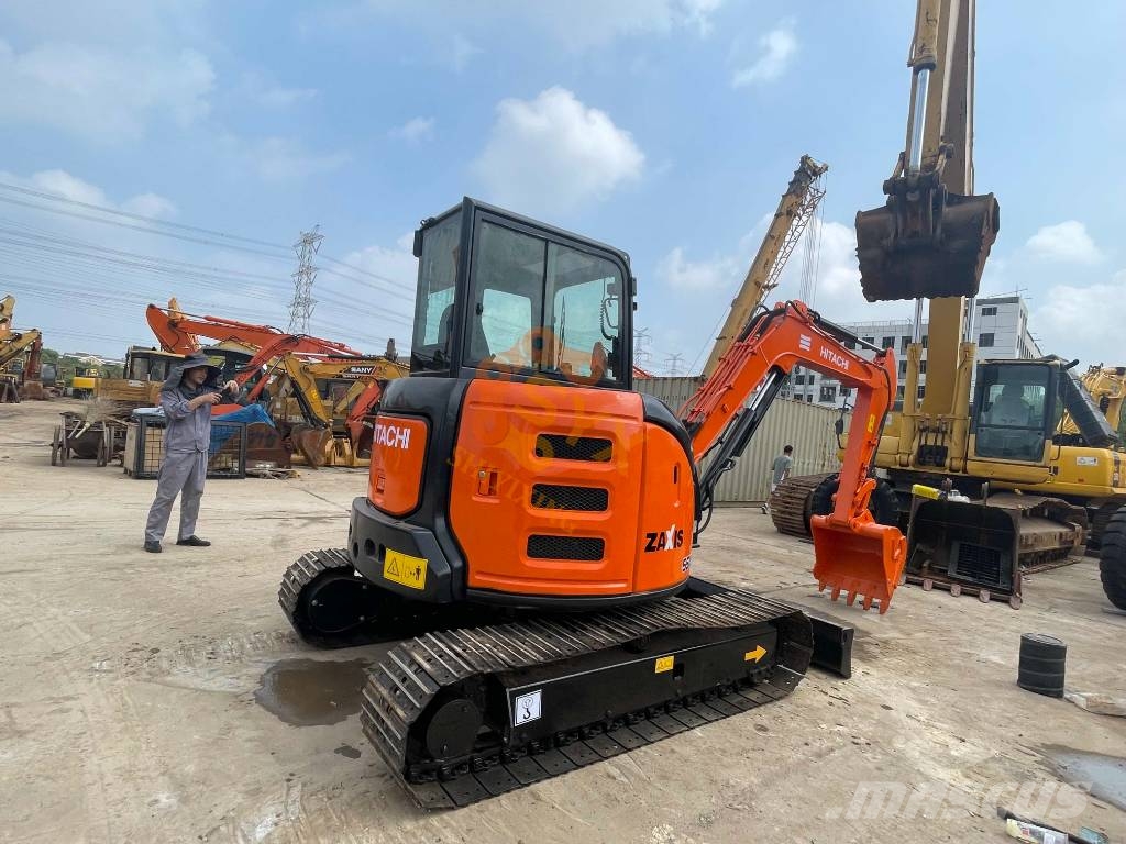 Hitachi ZX 55 USR 履带挖掘机