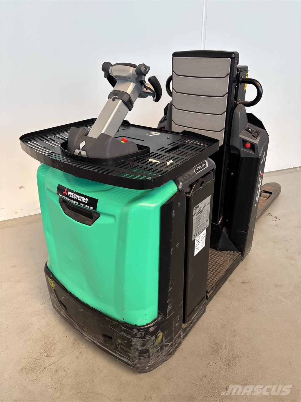 Mitsubishi OPB12N2FP Low lift order pickers