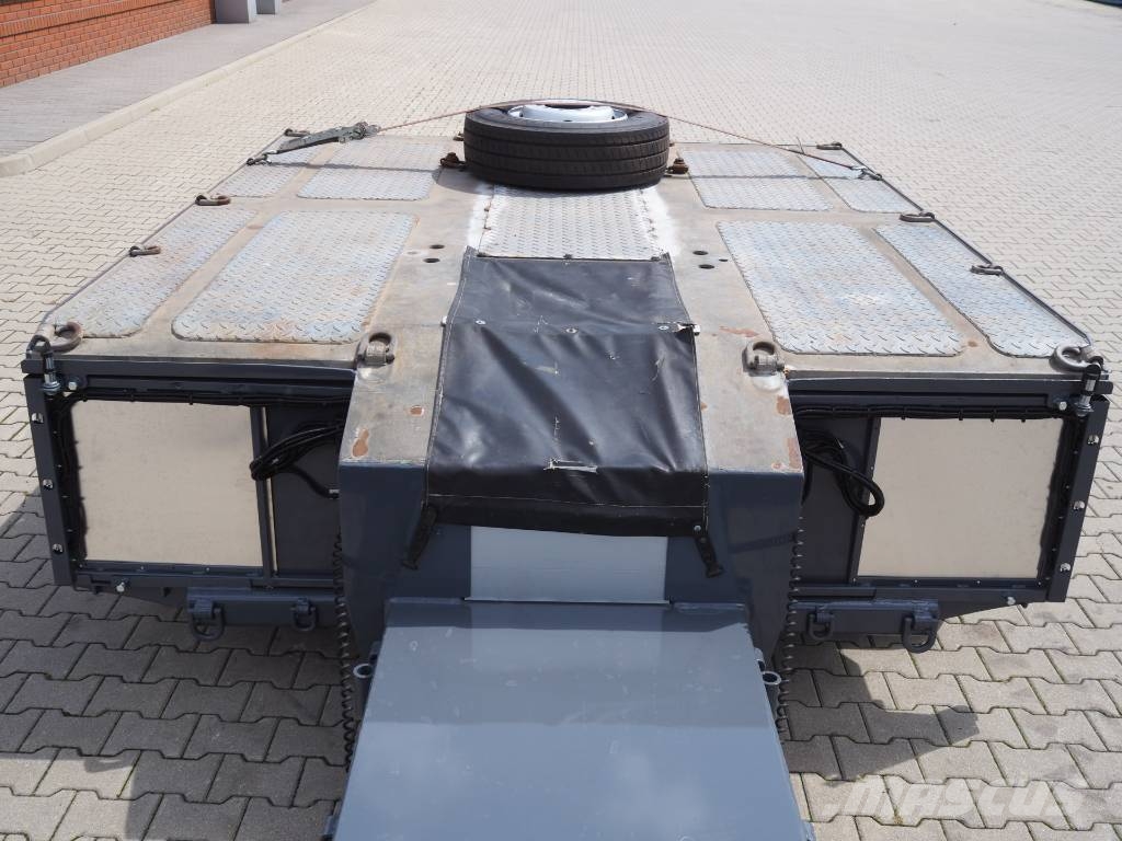 Recker SA-DLS Tieflader-Auflieger
