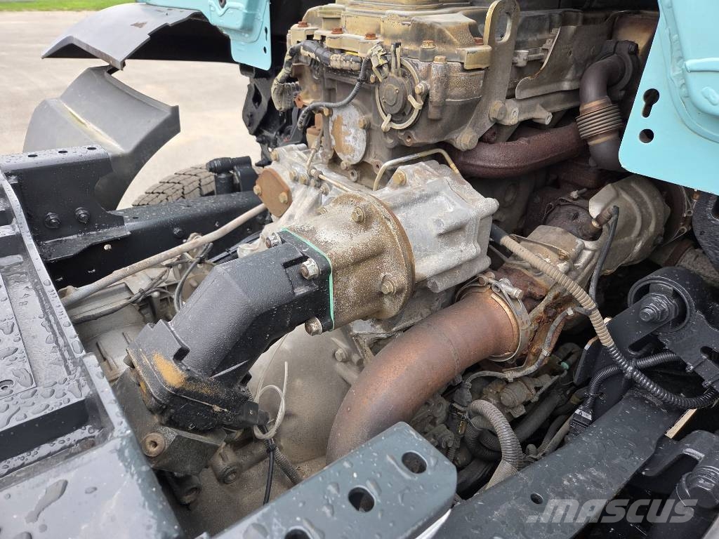 Mercedes-Benz Atego 1524 4X4 Camiones polibrazo